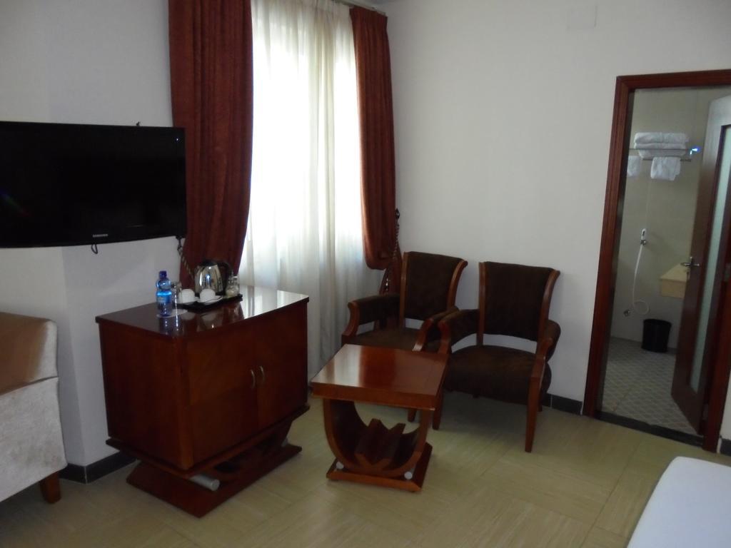 Aphrodite International Hotel Addis Ababa Ngoại thất bức ảnh