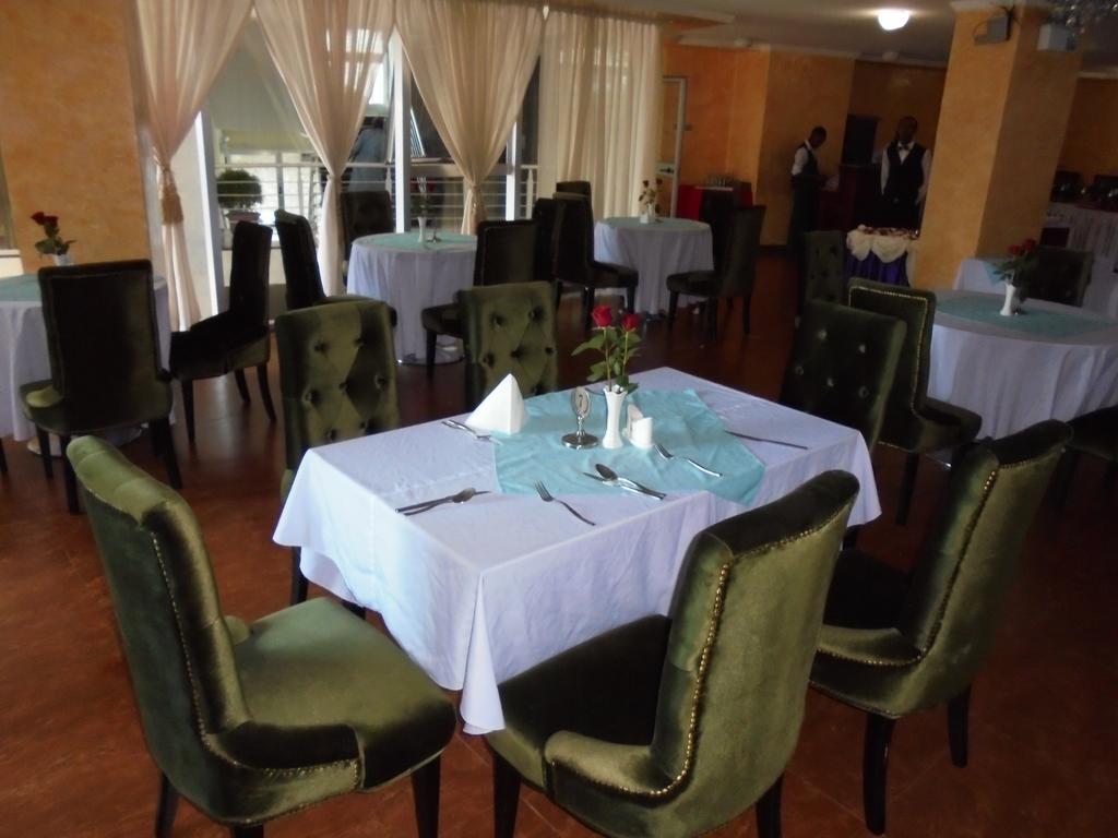 Aphrodite International Hotel Addis Ababa Ngoại thất bức ảnh