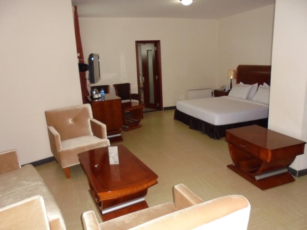 Aphrodite International Hotel Addis Ababa Ngoại thất bức ảnh